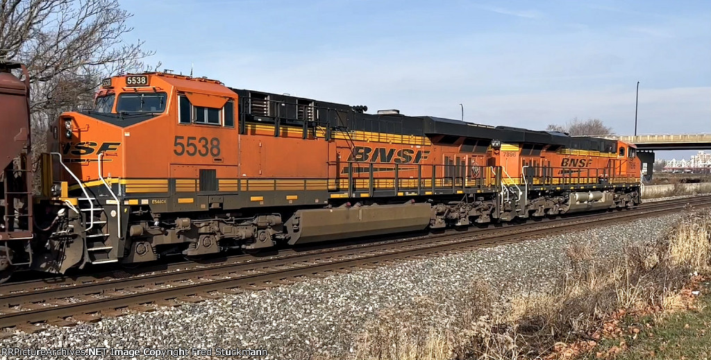 BNSF 5538